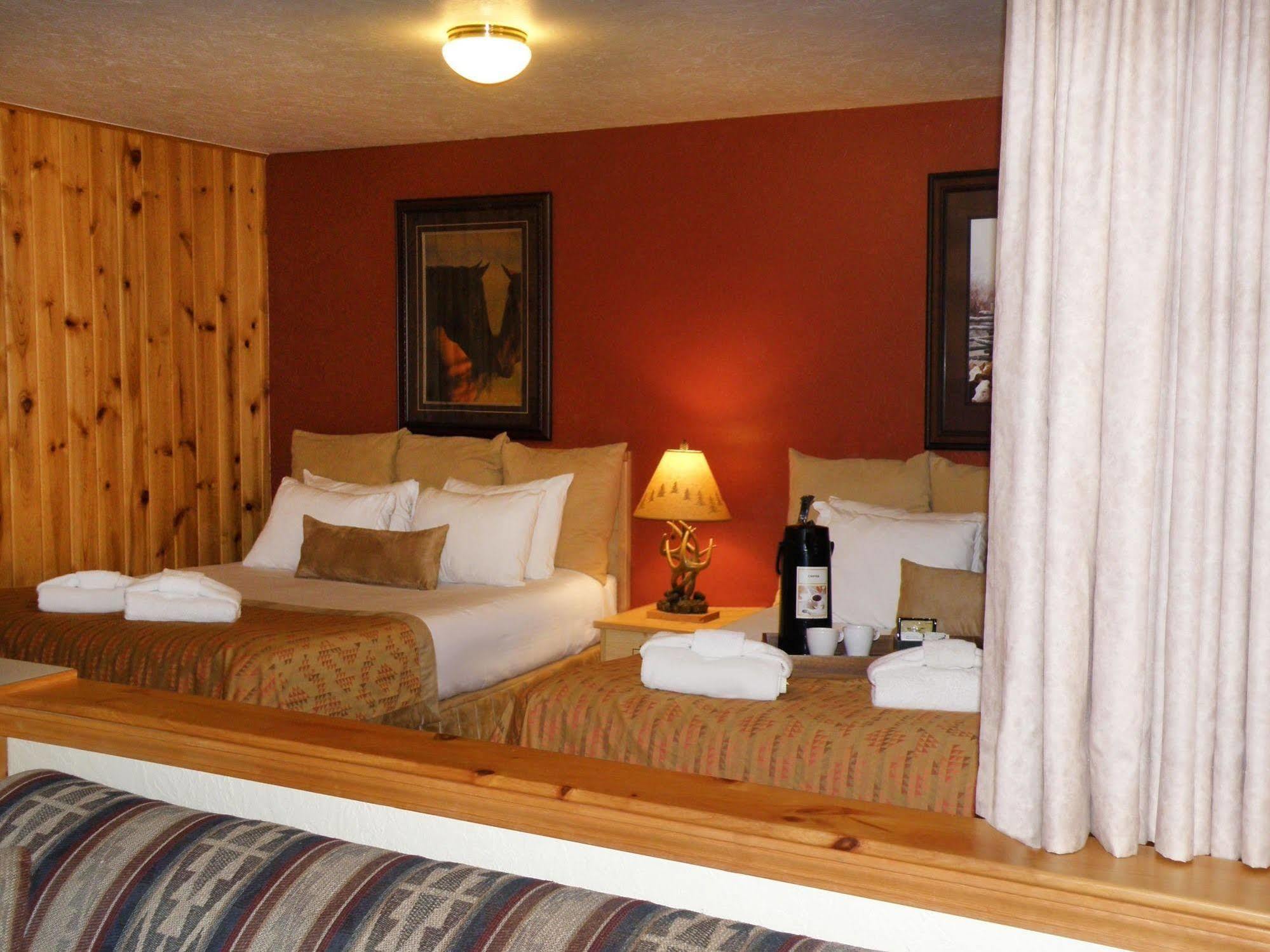 Rivers Edge Motel Lodge & Resort Ouray Esterno foto